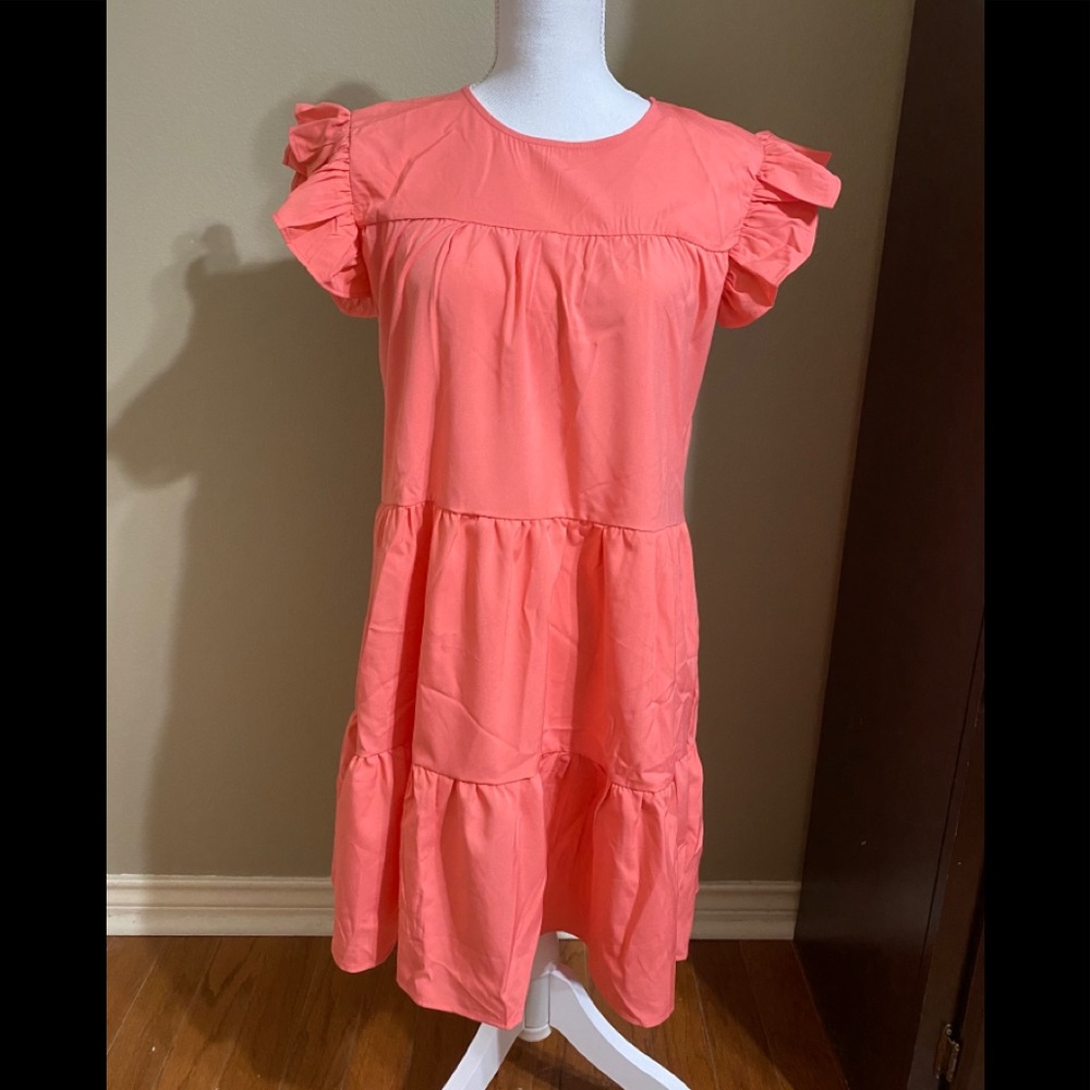 Adorable Coral mini dress, brand new w/tags XL!